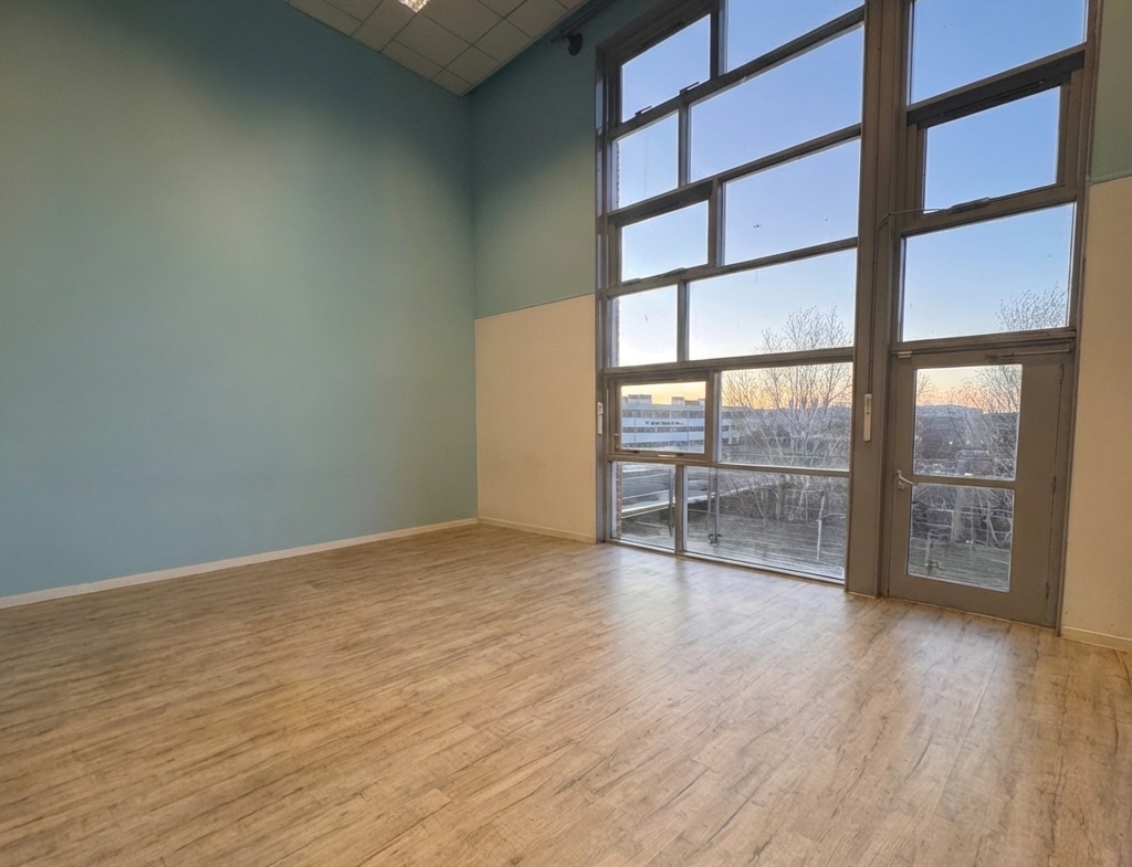 Bright Office Space to Rent – Glasgow