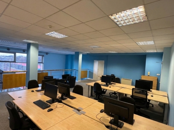 Bright Office Space to Rent – Glasgow