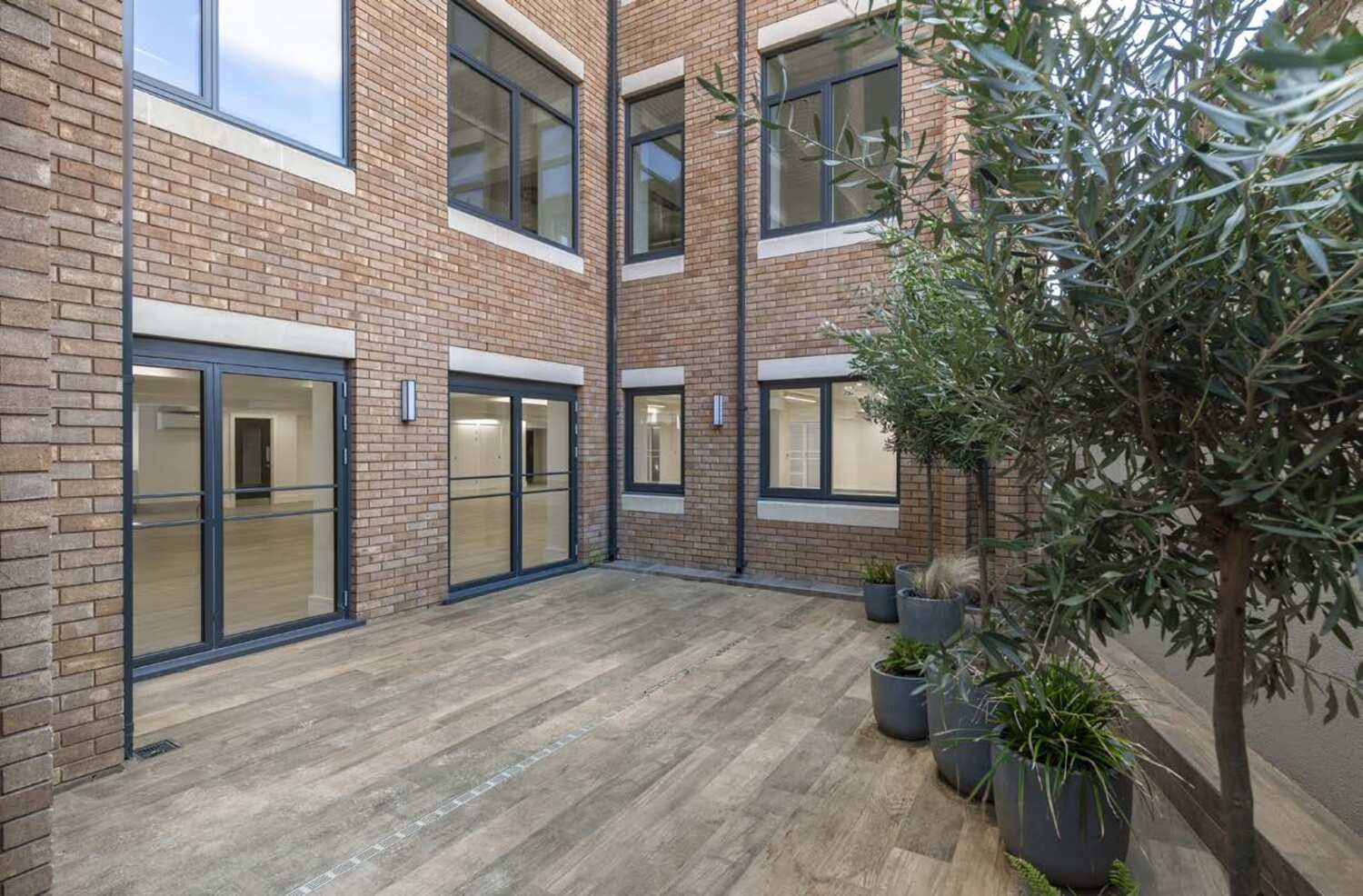 Evergreen-14 Richmond office to let