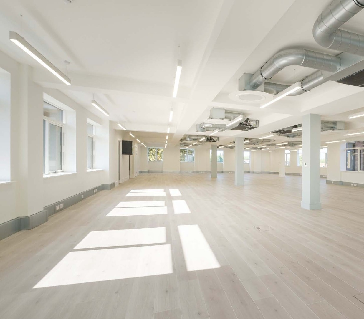 Evergreen-22 Richmond office to let