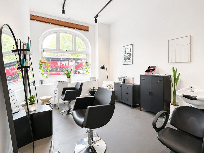 Creative Office to let in Leyton Midland-East London