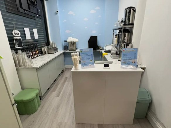 Discover Your Next Shop & Workspace